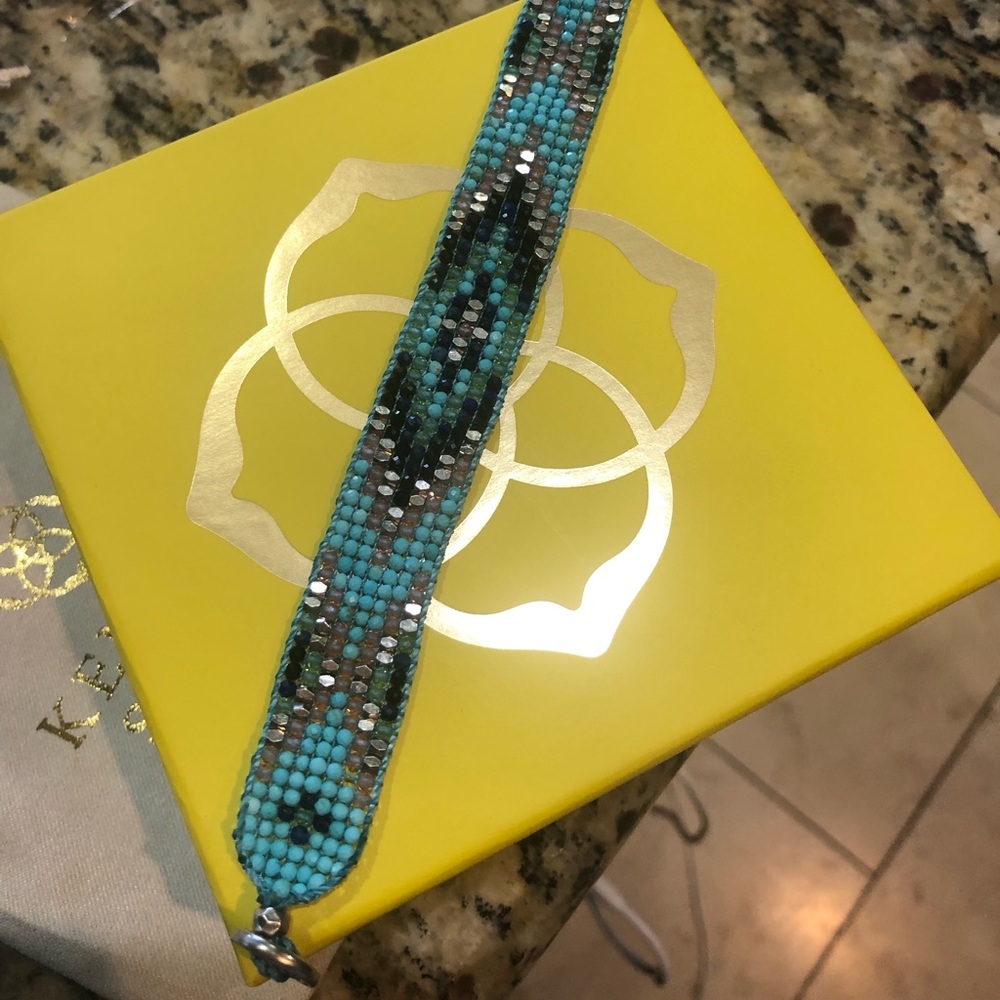 Kendra Scott Britt beaded bracelet in silver with turquoise blue beads.